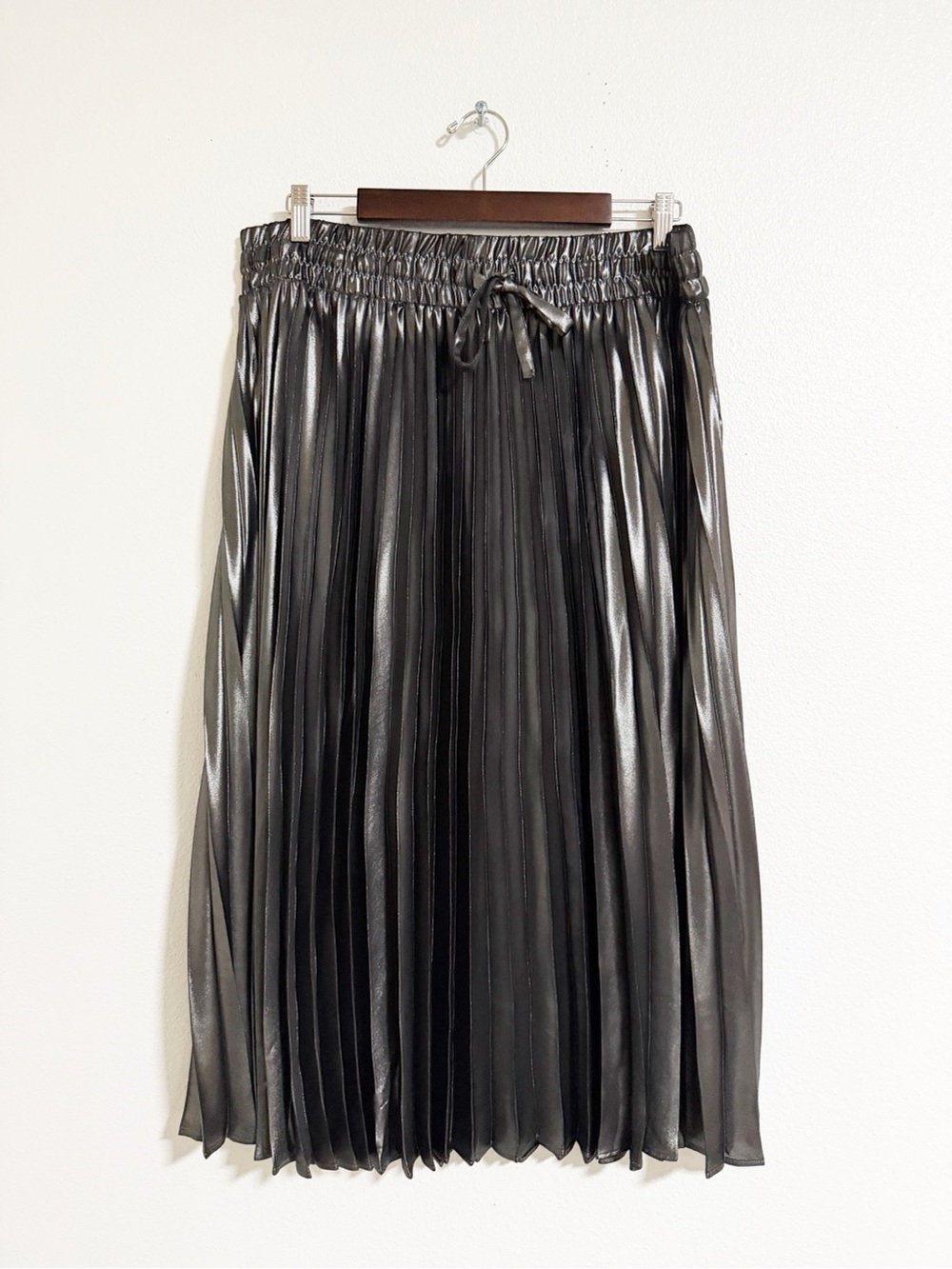 Ryegrass Silver Pleated Elastic Waist Midi Skirt Size XL